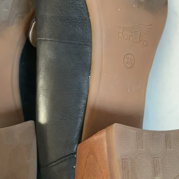 Dansko Black Leather Block Heel Loafers size 38 - Picture 8 of 11